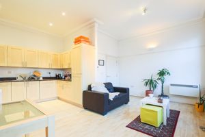 Photo 11- click for photo gallery